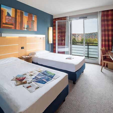 Idea Hotel Torino Mirafiori Екстериор снимка