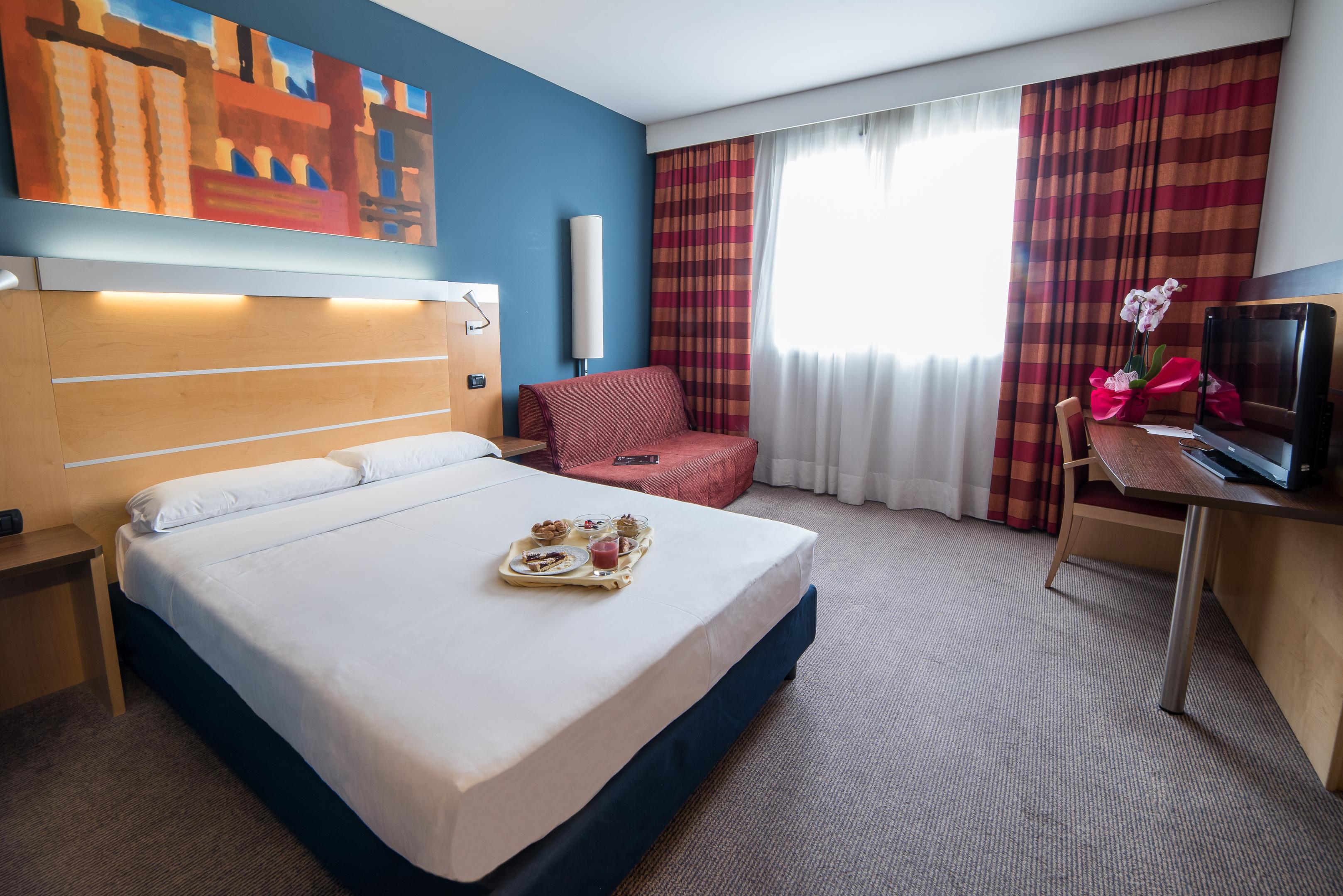 Idea Hotel Torino Mirafiori Екстериор снимка