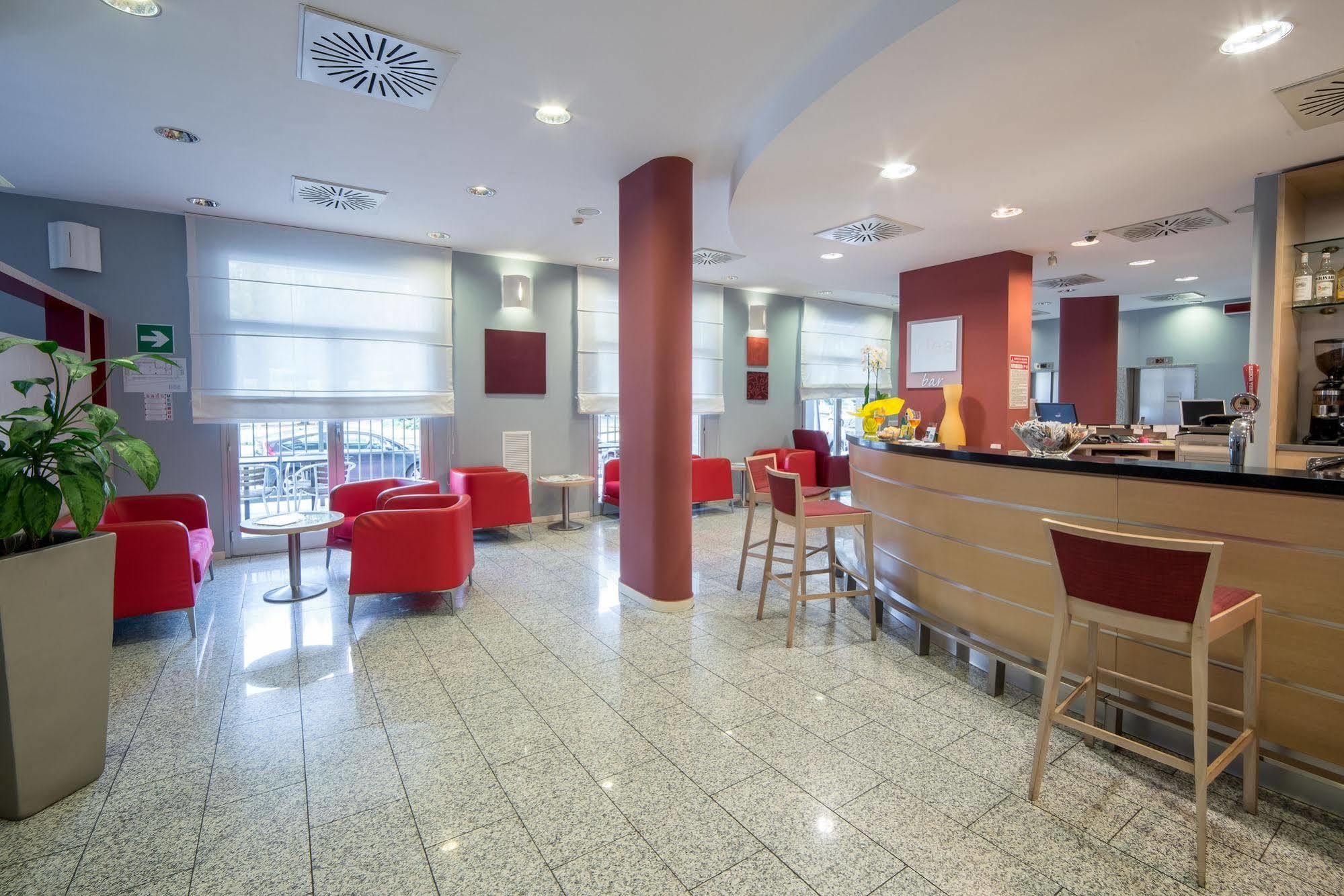 Idea Hotel Torino Mirafiori Екстериор снимка
